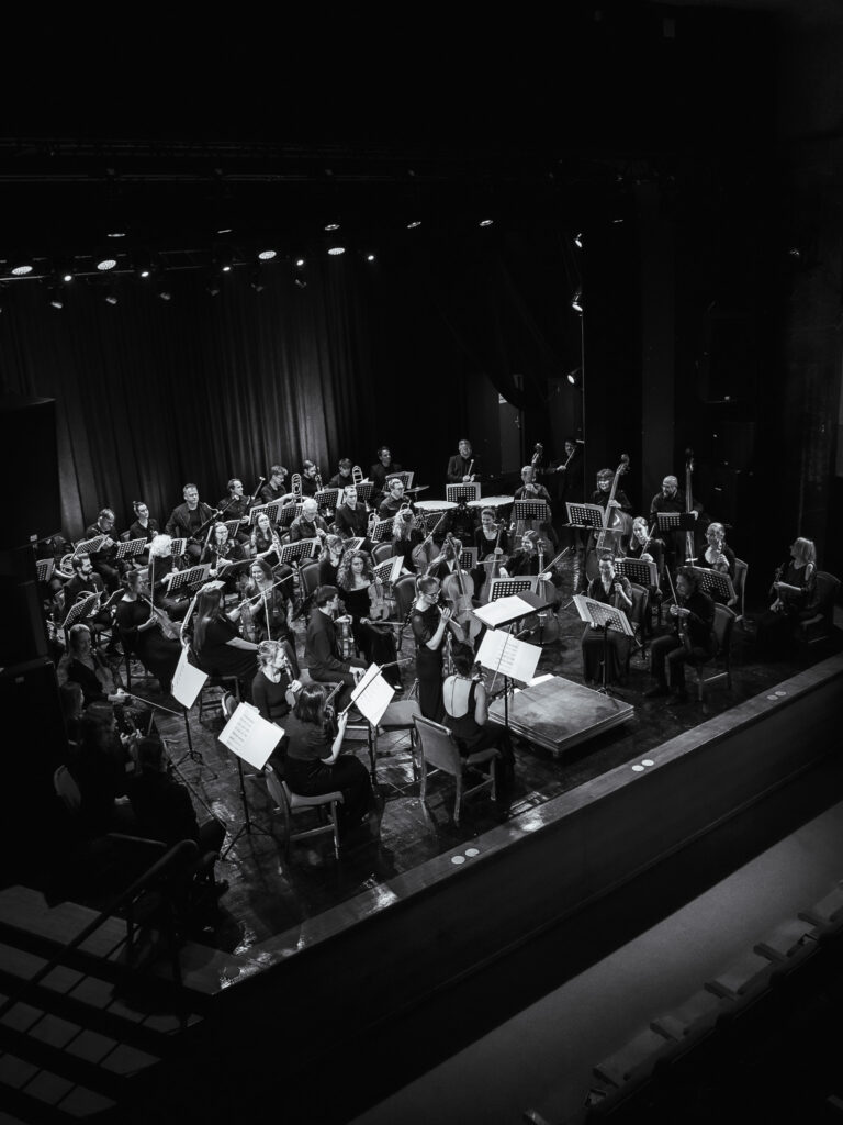 Orkiestra Nie | Romantyczni
